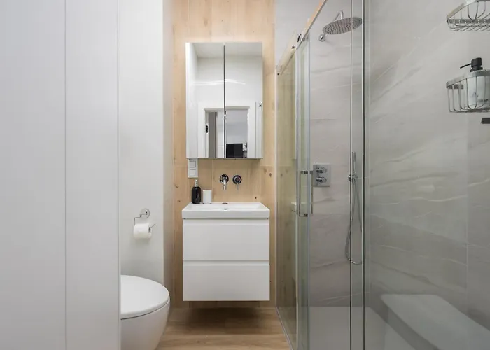 公寓 Warszawski Sen. Na 5 *