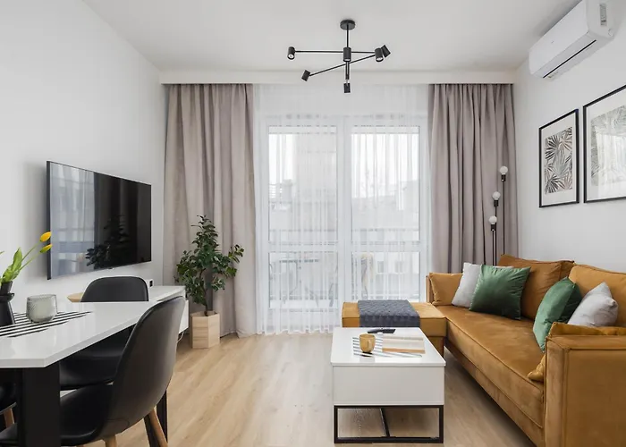 Warszawski Sen. Na 5 * 华沙